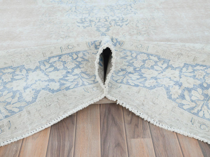 9'7" x 13'2" Vintage Hand Knotted Beige Worn Wool Rectangle Oriental Rug - MOA10281628