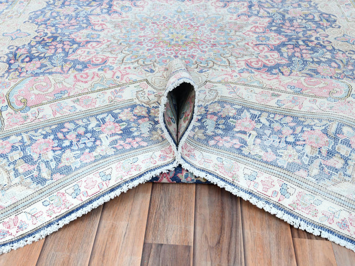 5'9" x 9'7" Vintage Hand Knotted Blue Worn Wool Rectangle Oriental Rug - MOA10281634