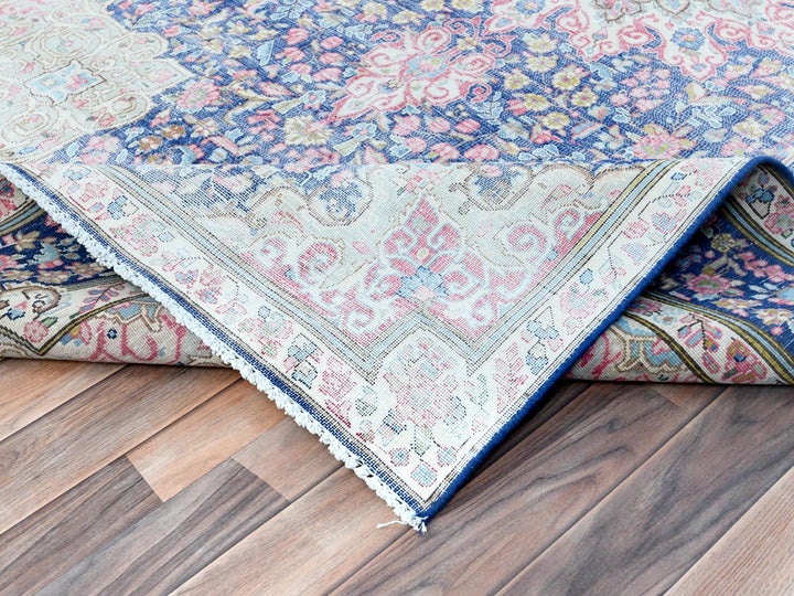 5'9" x 9'7" Vintage Hand Knotted Blue Worn Wool Rectangle Oriental Rug - MOA10281634