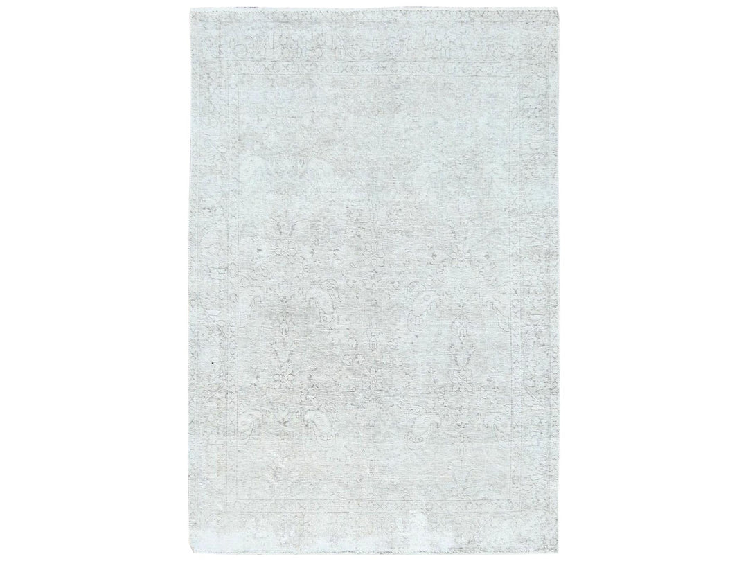 4'8" x 6'2" Vintage Hand Knotted Ivory Worn Wool Rectangle Oriental Rug - MOA10281714