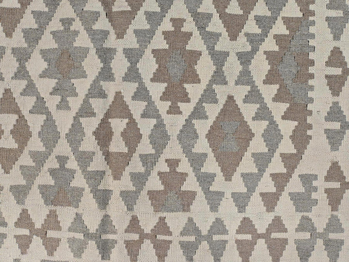 4'9" x 6'5" New Hand Woven Ivory Wool Rectangle Oriental Rug - MOA10281828