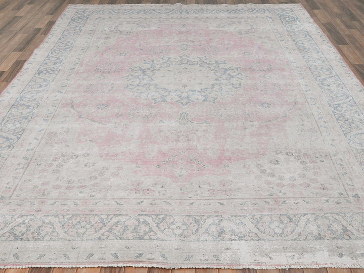 8'5" x 11'9" Vintage Hand Knotted Pink Worn Wool Rectangle Oriental Rug - MOA10281930