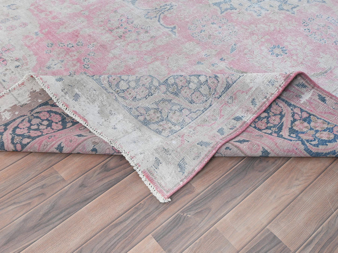 8'5" x 11'9" Vintage Hand Knotted Pink Worn Wool Rectangle Oriental Rug - MOA10281930