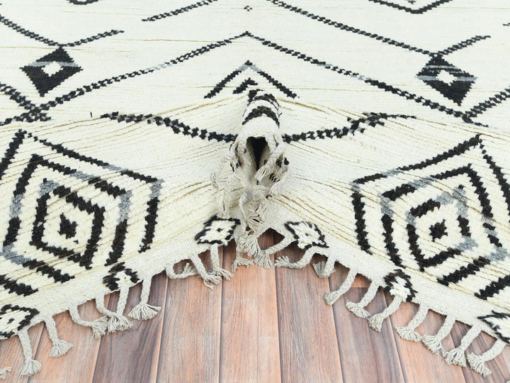 10'0" x 14'4" New Hand Knotted Ivory Wool Rectangle Oriental Rug - MOA10282953