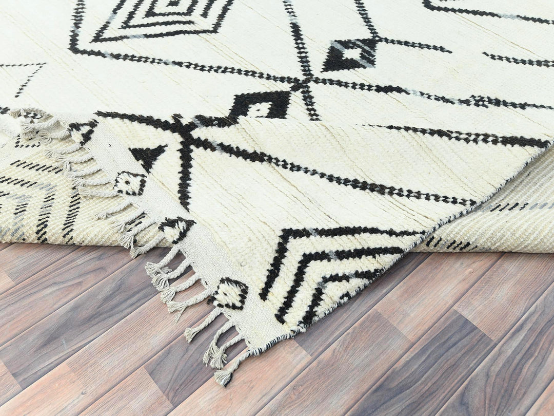 10'0" x 14'4" New Hand Knotted Ivory Wool Rectangle Oriental Rug - MOA10282953