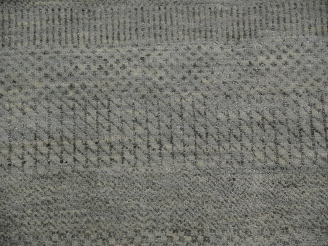 9'0" x 12'2" New Hand Knotted Grey Wool Rectangle Oriental Rug - MOA10283102
