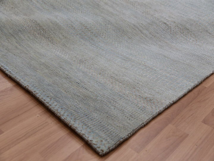 7'11" x 9'11" New Hand Knotted Grey Wool Rectangle Oriental Rug - MOA10283104