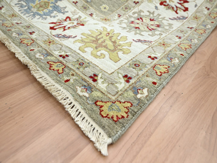 8'1" x 10'1" New Hand Knotted Grey Wool Rectangle Oriental Rug - MOA10283202