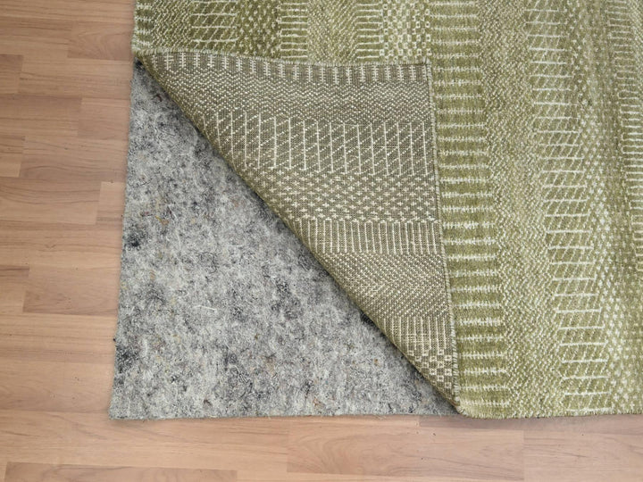 4'9" x 6'9" New Hand Knotted Brown Wool & Silk Rectangle Oriental Rug - MOA10283216