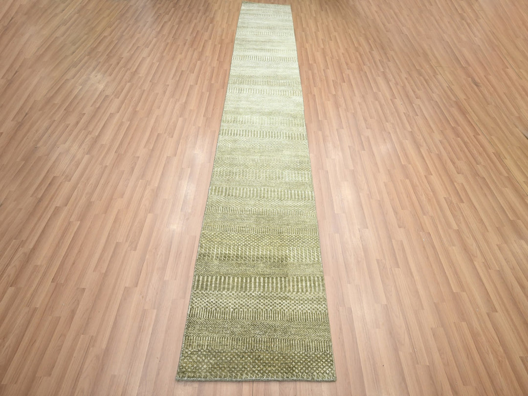 2'5" x 13'6" New Hand Knotted Grey Wool & Silk Runner Oriental Rug - MOA10283220