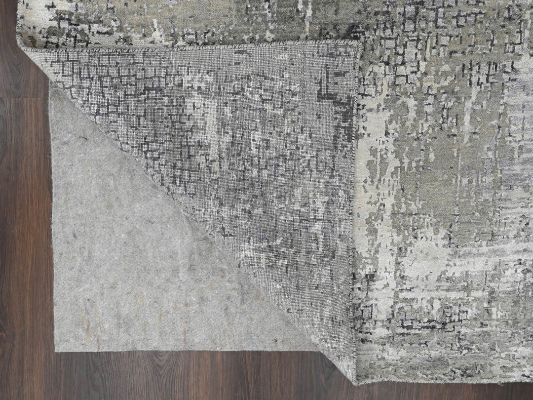 4'1" x 6'0" New Hand Knotted Grey Wool & Silk Rectangle Oriental Rug - MOA10284164