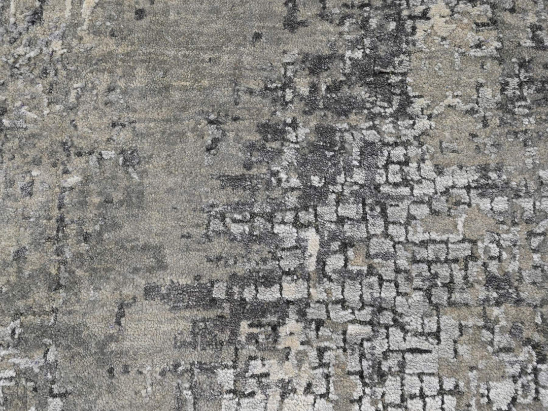 4'1" x 6'0" New Hand Knotted Grey Wool & Silk Rectangle Oriental Rug - MOA10284164