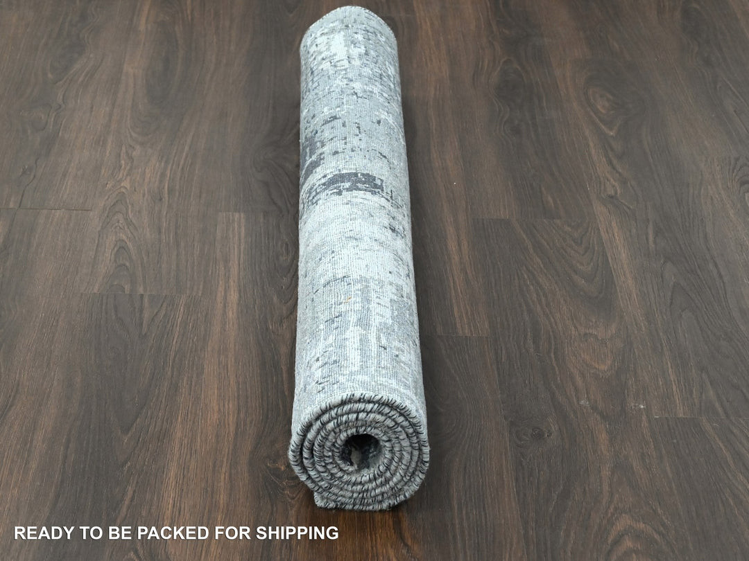 4'1" x 6'0" New Hand Knotted Grey Wool & Silk Rectangle Oriental Rug - MOA10284164