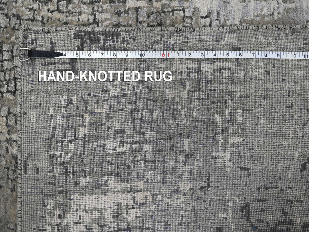 4'1" x 6'0" New Hand Knotted Grey Wool & Silk Rectangle Oriental Rug - MOA10284164