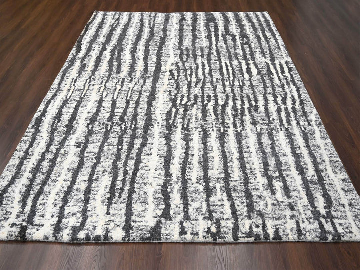 9'1" x 11'8" New Hand Knotted Black Wool Rectangle Oriental Rug - MOA10284180