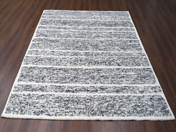 8'2" x 9'10" New Hand Knotted Black Wool Rectangle Oriental Rug - MOA10284181