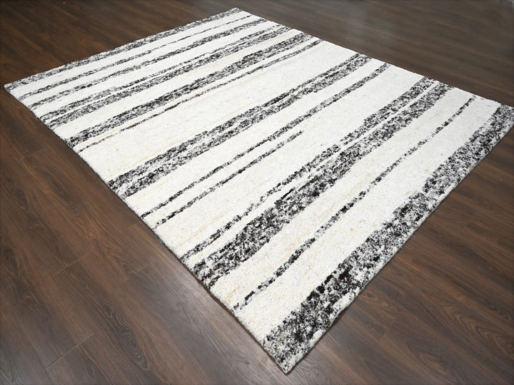 8'0" x 9'9" New Hand Knotted Ivory Wool Rectangle Oriental Rug - MOA10284186