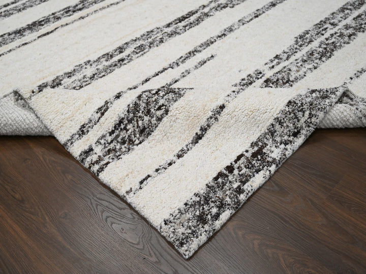 8'0" x 9'9" New Hand Knotted Ivory Wool Rectangle Oriental Rug - MOA10284186
