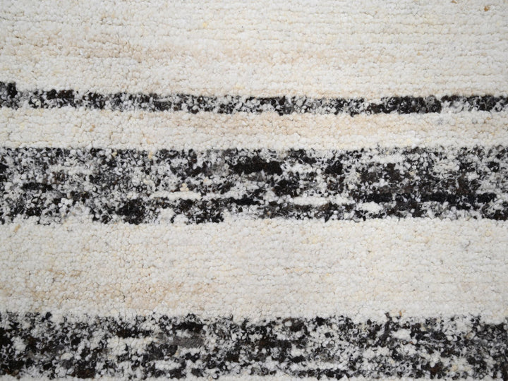 8'0" x 9'9" New Hand Knotted Ivory Wool Rectangle Oriental Rug - MOA10284186