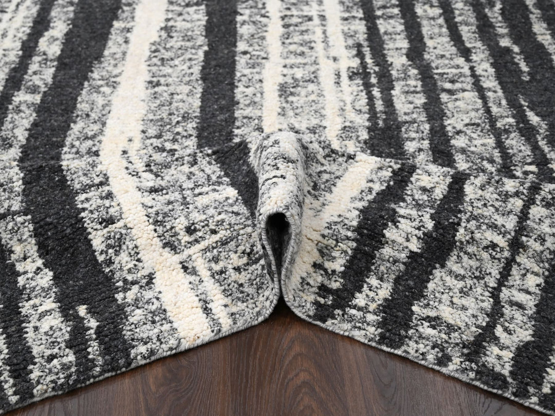 8'3" x 10'0" New Hand Knotted Black Wool Rectangle Oriental Rug - MOA10284209