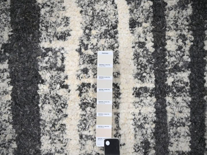 8'3" x 10'0" New Hand Knotted Black Wool Rectangle Oriental Rug - MOA10284209