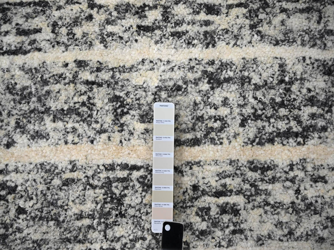 8'0" x 8'0" New Hand Knotted Black Wool Round Oriental Rug - MOA10284214