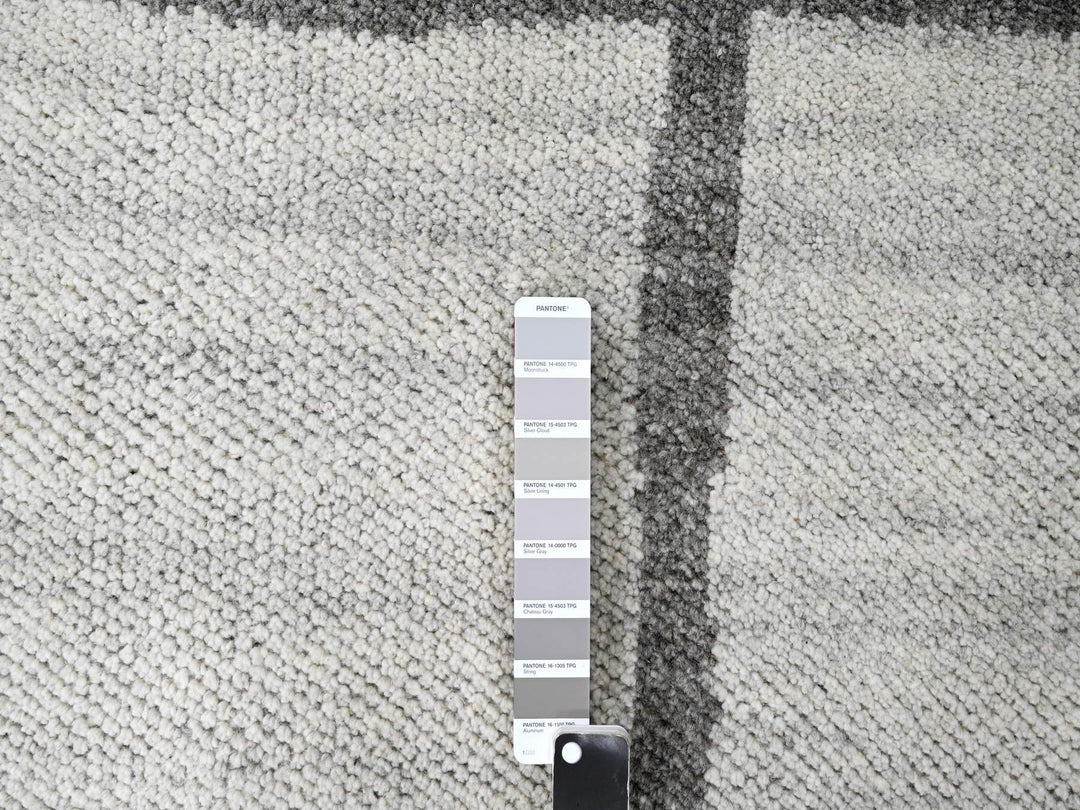 9'0" x 11'8" New Hand Knotted Grey Wool Rectangle Oriental Rug - MOA10284332