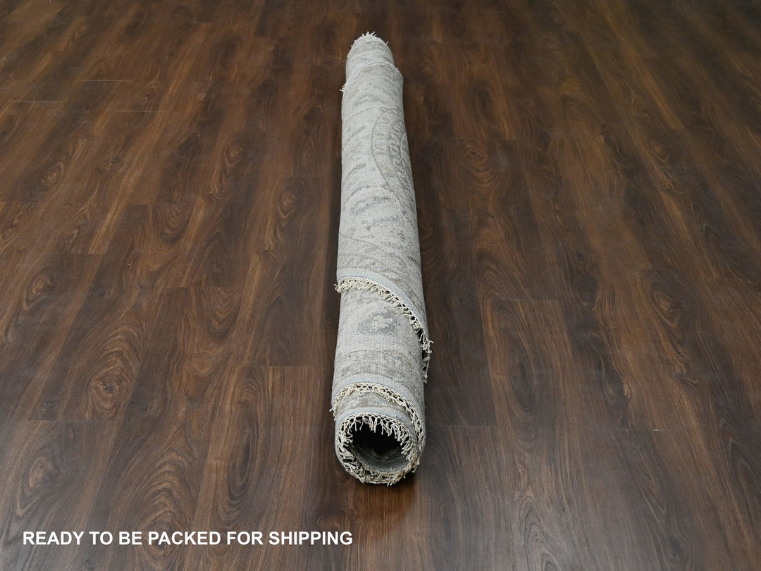 8'10" x 9'0" New Hand Knotted Grey Wool Round Oriental Rug - MOA10284415