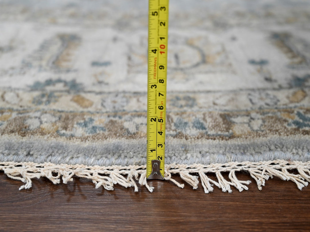 8'10" x 9'0" New Hand Knotted Grey Wool Round Oriental Rug - MOA10284415