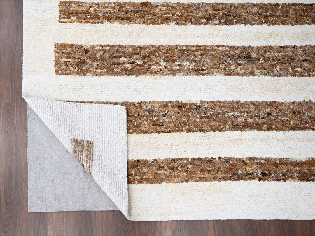 8'2" x 9'10" New Hand Knotted Brown Wool Rectangle Oriental Rug - MOA10284442