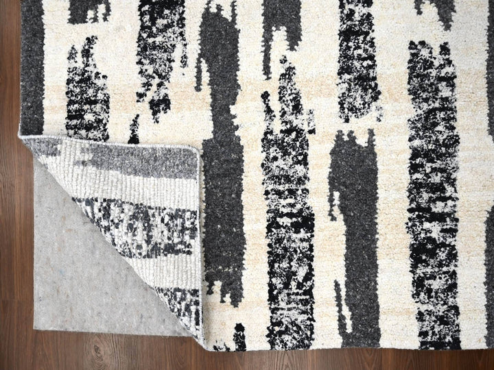 10'2" x 13'7" New Hand Knotted Black Wool Rectangle Oriental Rug - MOA10284443