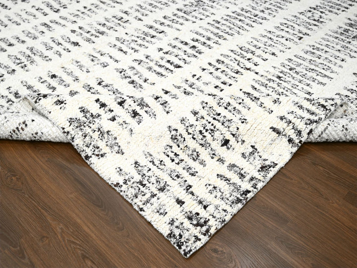 12'1" x 17'9" New Hand Knotted Ivory Wool Rectangle Oriental Rug - MOA10284449