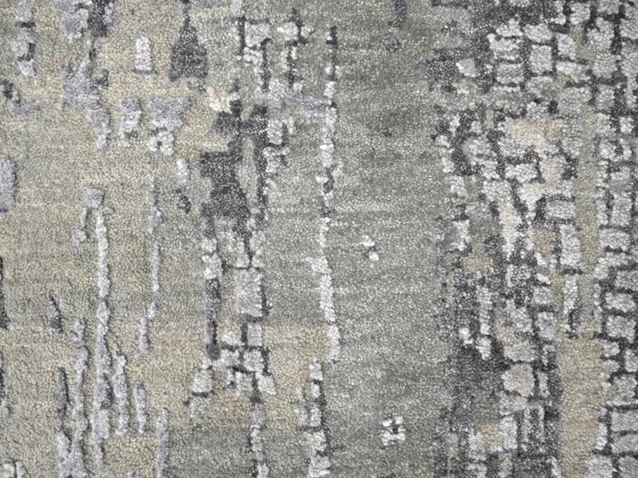 2'7" x 9'10" New Hand Knotted Grey Wool & Silk Runner Oriental Rug - MOA10284516