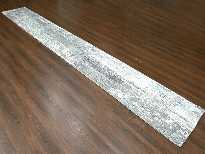 2'9" x 19'9" New Hand Knotted Grey Wool & Silk Runner Oriental Rug - MOA10284517