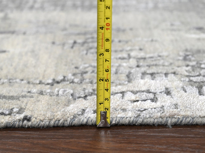 2'9" x 19'9" New Hand Knotted Grey Wool & Silk Runner Oriental Rug - MOA10284517