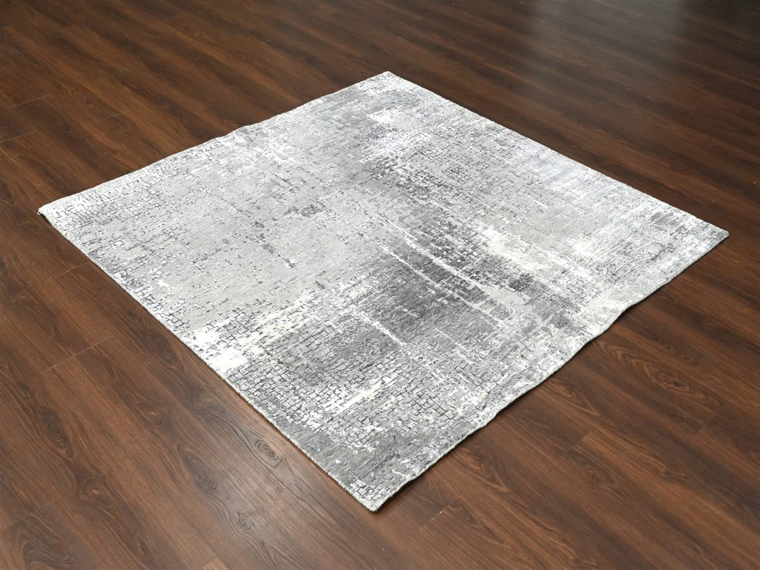 5'10" x 5'9" New Hand Knotted Grey Wool & Silk Square Oriental Rug - MOA10284605