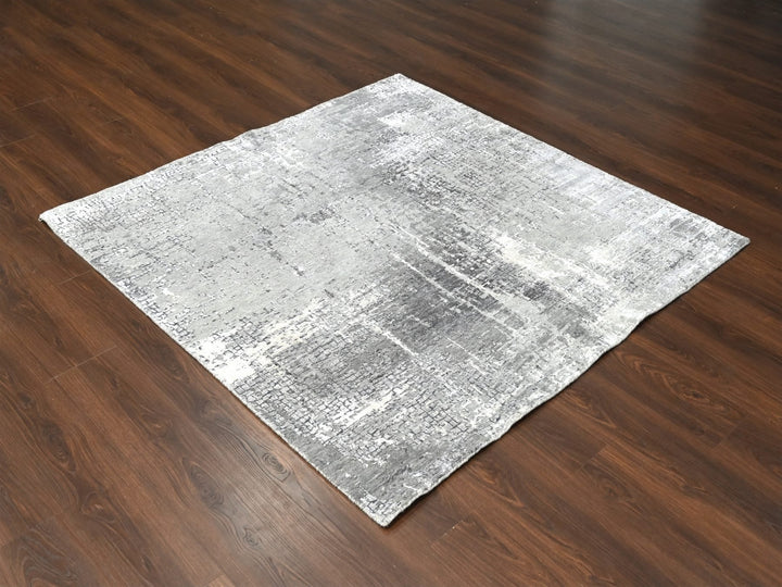 5'10" x 5'9" New Hand Knotted Grey Wool & Silk Square Oriental Rug - MOA10284605