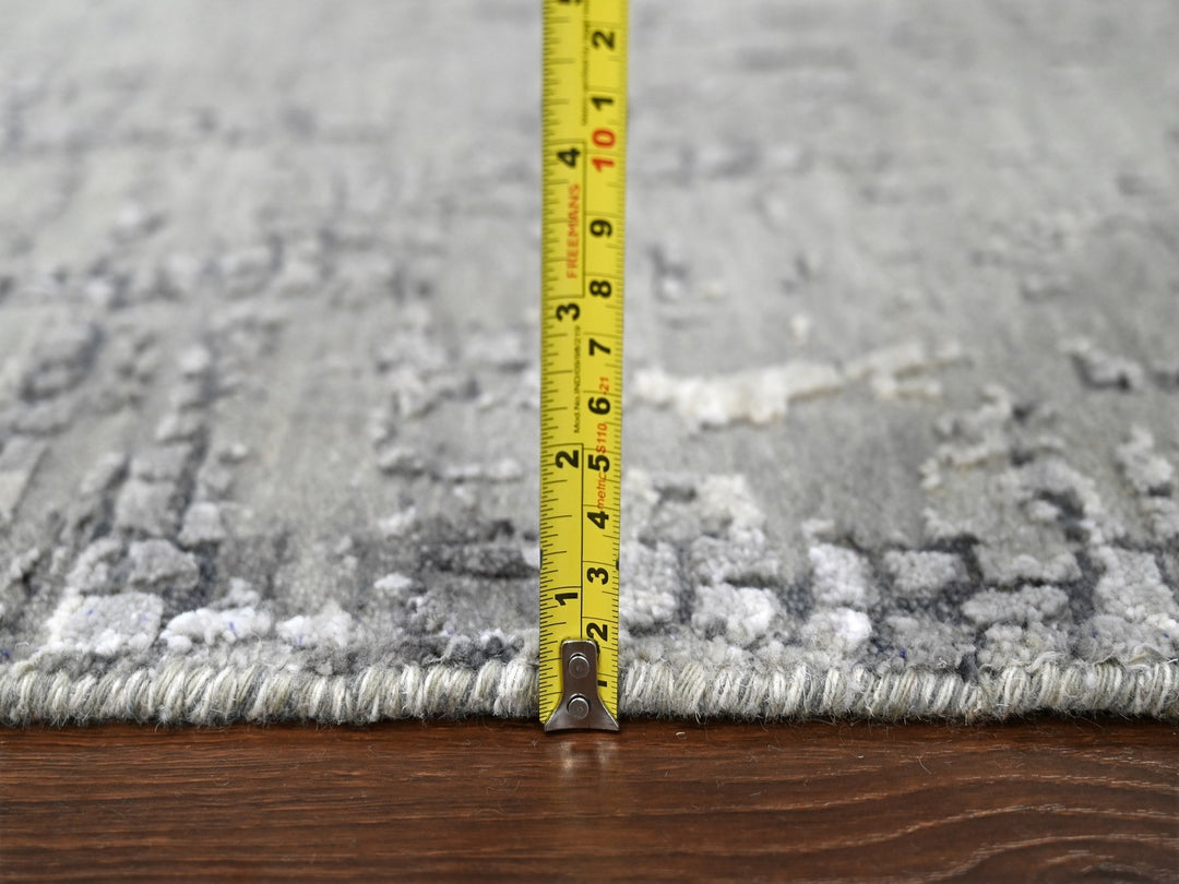 5'10" x 5'9" New Hand Knotted Grey Wool & Silk Square Oriental Rug - MOA10284605