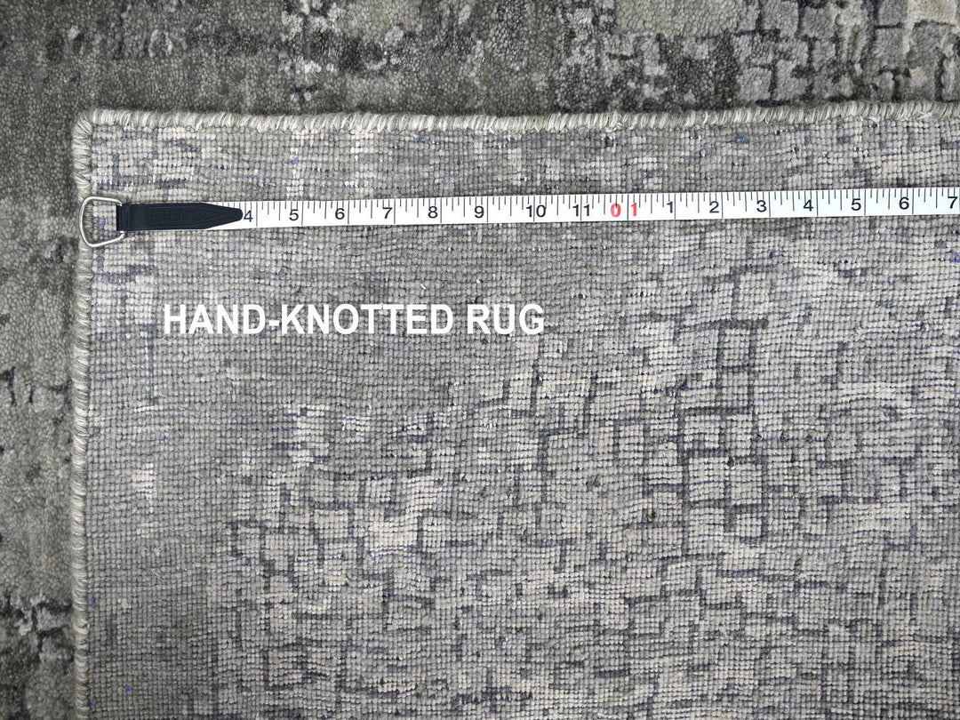 5'10" x 5'9" New Hand Knotted Grey Wool & Silk Square Oriental Rug - MOA10284605