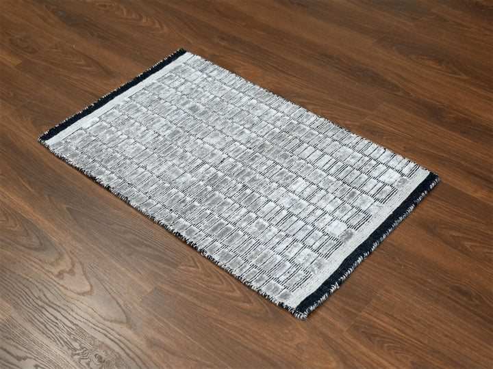 2'0" x 3'0" New Hand Loomed Grey Wool and Plant based Silk Rectangle Oriental Rug - MOA10284656