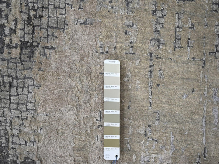 9'10" x 9'10" New Hand Knotted Grey Wool & Silk Round Oriental Rug - MOA10284681