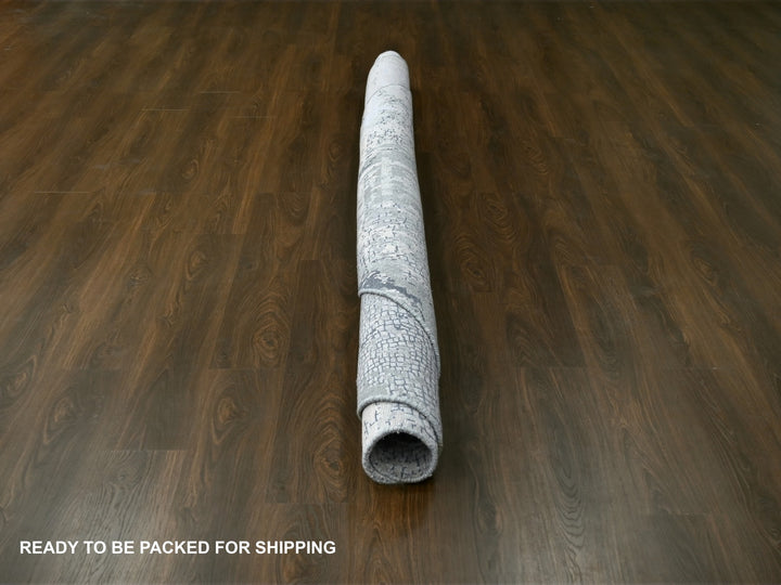 9'10" x 9'10" New Hand Knotted Grey Wool & Silk Round Oriental Rug - MOA10284681