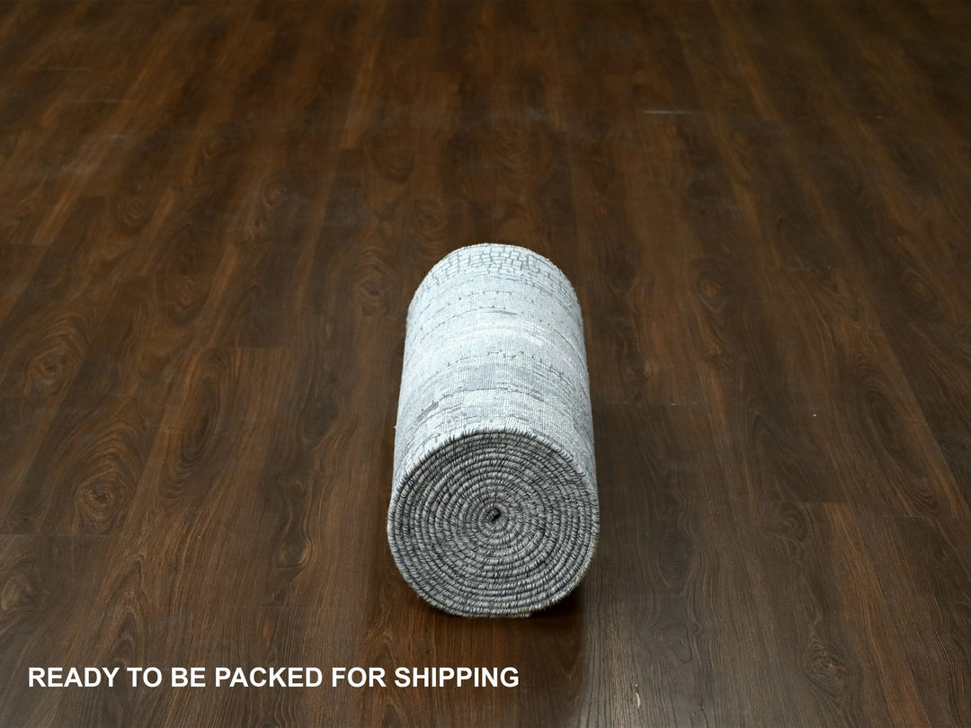 2'8" x 25'7" New Hand Knotted Grey Wool & Silk Runner Oriental Rug - MOA10284722