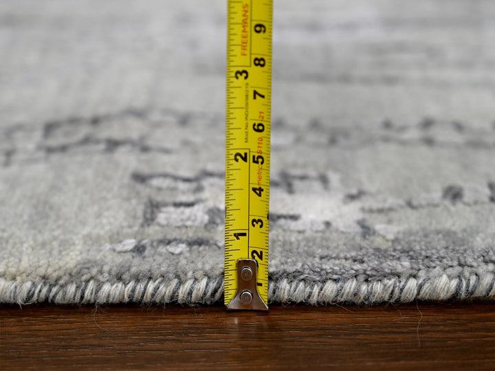 2'8" x 25'7" New Hand Knotted Grey Wool & Silk Runner Oriental Rug - MOA10284722