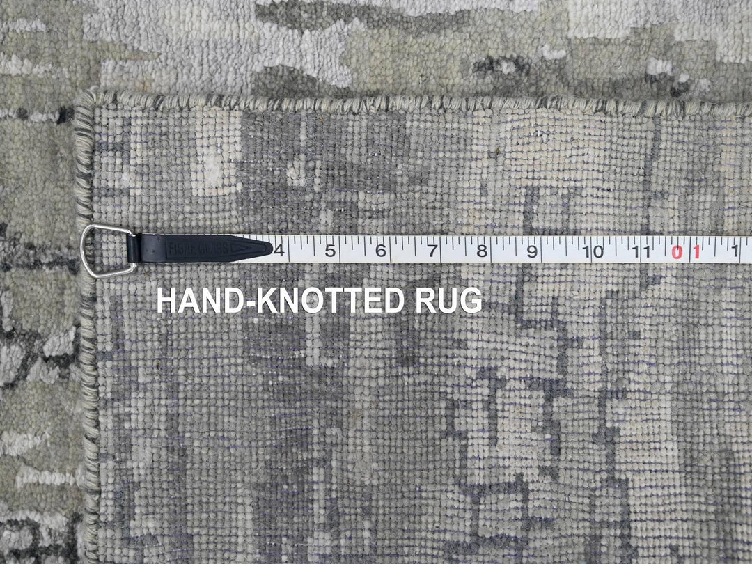 2'8" x 25'7" New Hand Knotted Grey Wool & Silk Runner Oriental Rug - MOA10284722