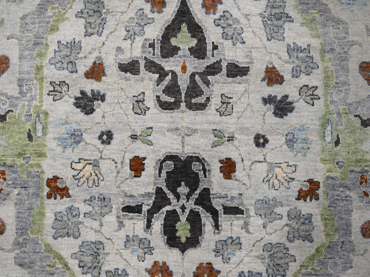 9'10" x 9'10" New Hand Knotted Grey Wool Round Oriental Rug - MOA10284794