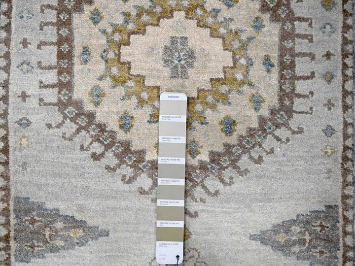 2'9" x 29'10" New Hand Knotted Grey Wool Runner Oriental Rug - MOA10284831