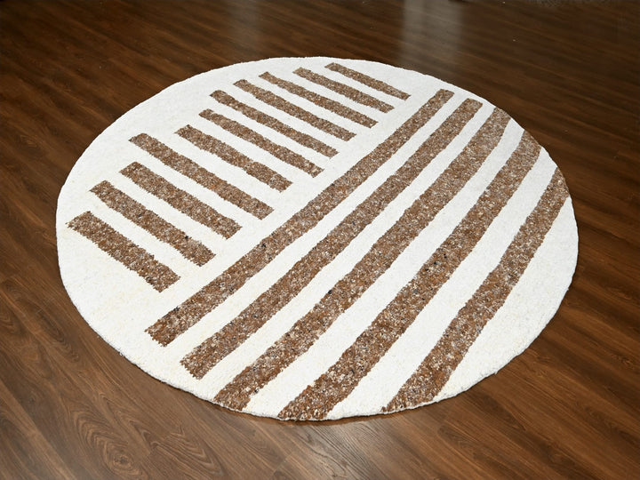 10'0" x 10'3" New Hand Knotted Brown Wool Round Oriental Rug - MOA10284845