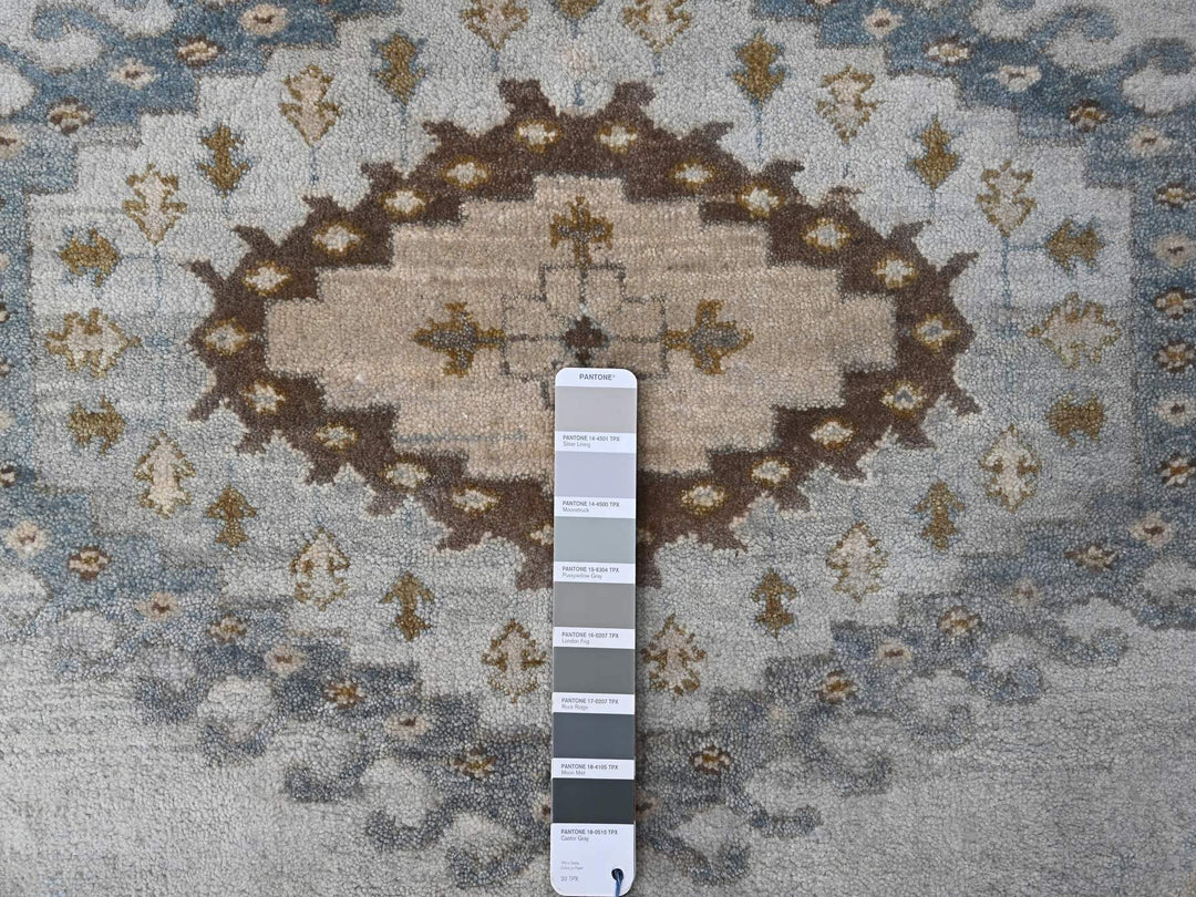 8'1" x 8'1" New Hand Knotted Grey Wool Round Oriental Rug - MOA10284921