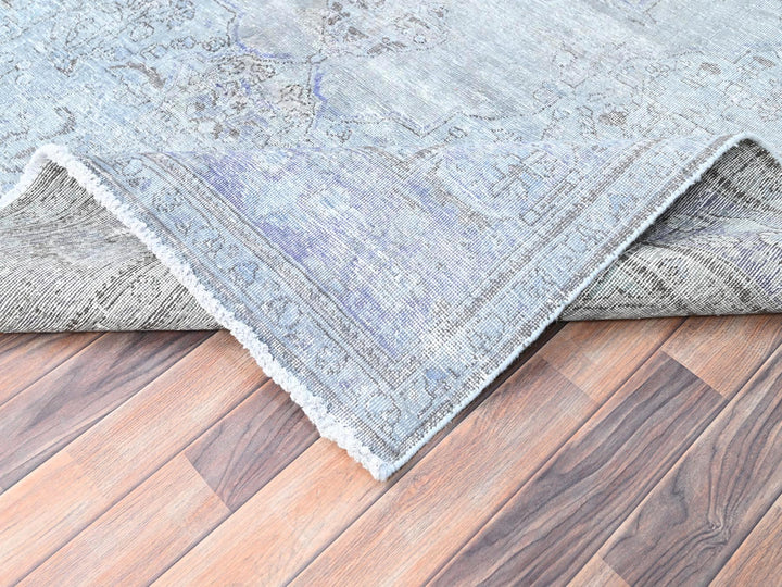 6'9" x 9'10" Vintage Hand Knotted Grey Wool Rectangle Oriental Rug - MOA10285397